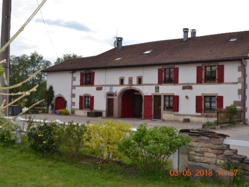 Gîte Granges-Aumontzey-Aumontzey, 5 pièces, 10 personnes - FR-1-589-231 : Maisons de vacances proche de Bruyères