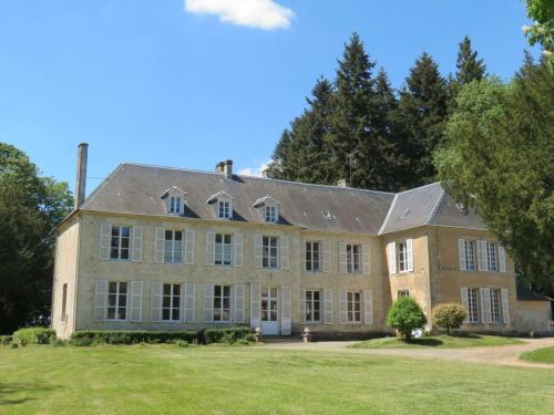 Gîte Bellavilliers, 7 pièces, 14 personnes - FR-1-497-102 : Maisons de vacances proche de Sérigny