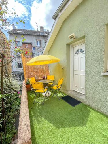 Maisonnette Le Faubourg - CENTRE VILLE, TERRASSE ET NETFLIX : Appartements proche de Montreux-Vieux