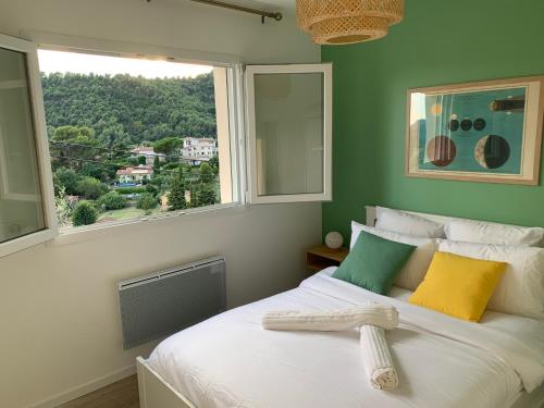 Charmante Villa à Contes à 20 min de Nice : Villas proche de Coaraze