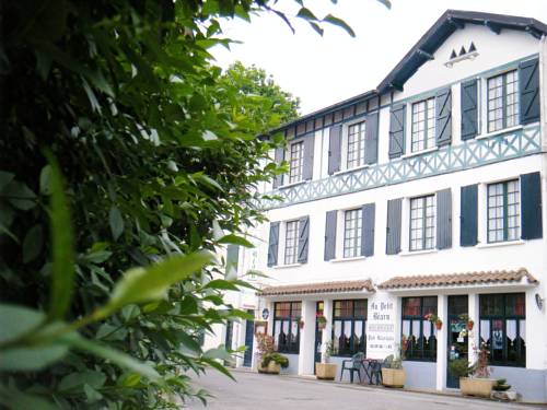 Hotel Au Petit Béarn : Hotels proche d'Andrein