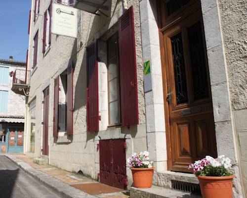 L'Entrée Chambres d'Hôtes Bar & Restaurant : B&B / Chambres d'hotes proche de Moulinet