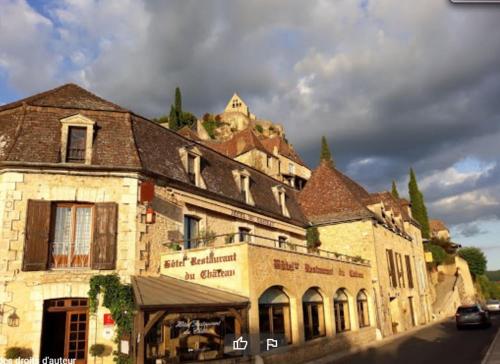 Hôtel du Château - Beynac et Cazenac : Hotels proche de Saint-Vincent-de-Cosse