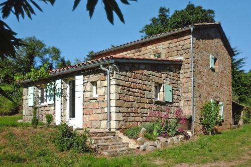 Holiday home, Chambonas : Maisons de vacances proche de Montselgues