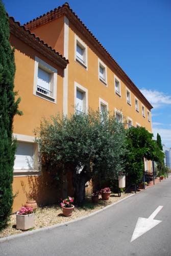 Hôtel de l'Orb : Hotels proche de Pézènes-les-Mines