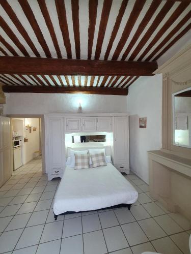 Suite parentale Castillon du Gard : Maisons d'hotes proche de Remoulins