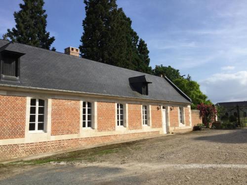 Pavillon de la Garde : Maisons de vacances proche d'Escles-Saint-Pierre