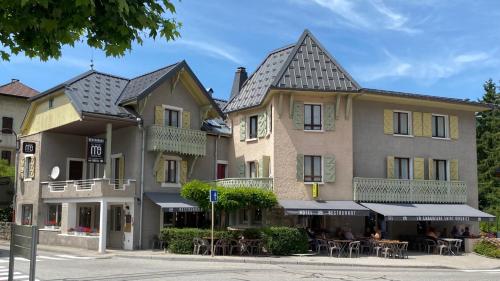 Logis La Chaumière Saint-Maurice : Hotels proche de Saint-Sixt