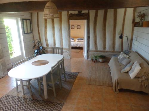 La Grange du Turc - Piscine : Maisons de vacances proche de Leyritz-Moncassin