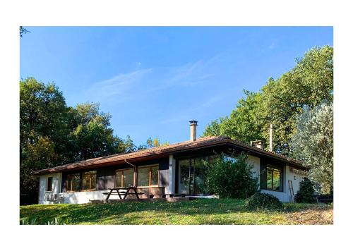 Green Oak Windows & Wood : Villas proche de Saint-Lieux-Lafenasse
