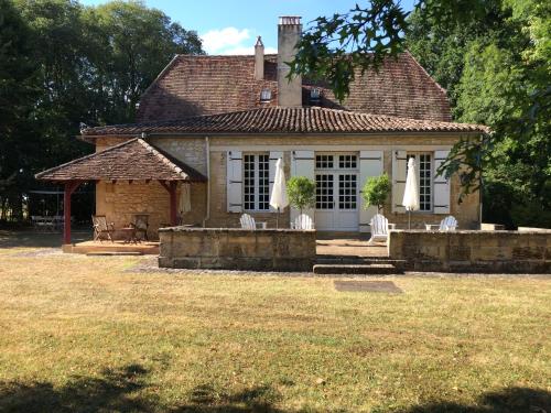 Orangerie et La Chartreuse du Domaine de la Graulet : Maisons de vacances proche de Mouleydier