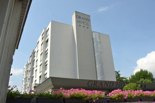 Grand Hotel : Hotels proche de Mimbaste
