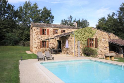 Le Mounard - Cottage 1 - 4 bedrooms and private heated swimming pool : Maisons de vacances proche de Vergt-de-Biron