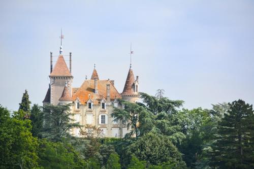 Château de Cadrès : Hotels proche de Trentels