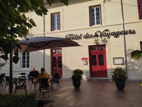 Hotel des Voyageurs : Hotels proche de Rignac