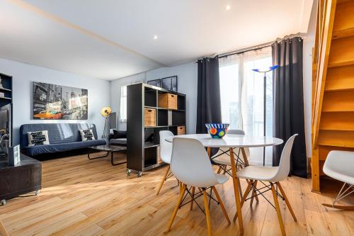 Paris Roissy CDG : Top Duplex - 3 bedrooms : Appartements proche de Louvres