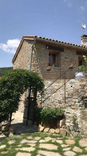 Très belle maison de campagne en pierre de grès : Maisons de vacances proche de Braux