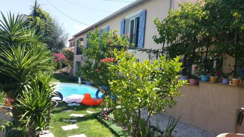Partie de villa sur colline au-dessus de Nice : Appartements proche de Tourrette-Levens