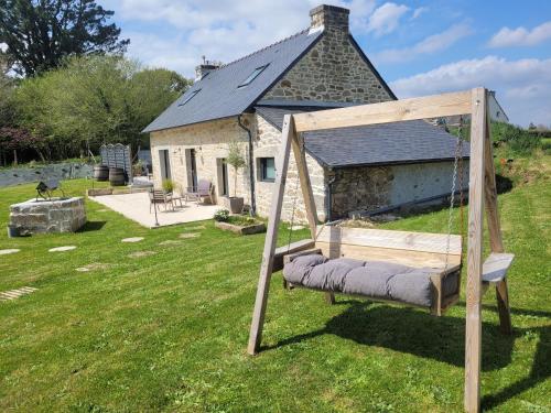 Maison bretonne à la campagne, proche Quimper ,Ti Mein Glas : Maisons de vacances proche de Laz