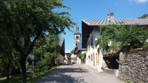 Ressourcez vous #montagnes#73 Savoie# appartement 6 couchages : Maisons de vacances proche de Villard-sur-Doron