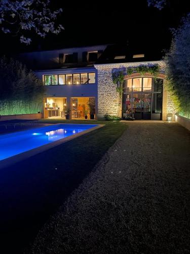 Villa Moderne au calme avec piscine privée pour 6 personnes : Villas proche de Ners