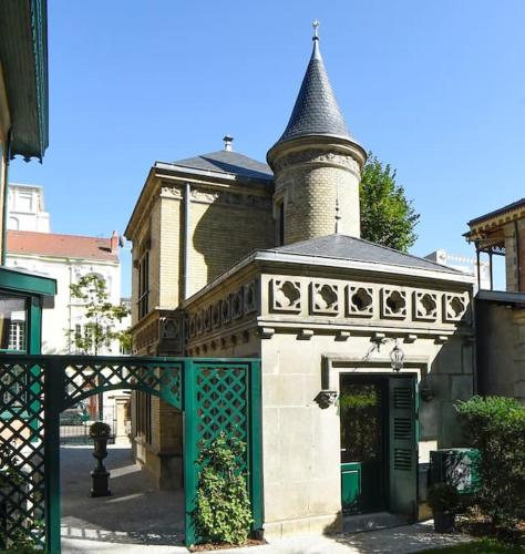Pavillon indépendant en plein centre de Vichy : Maisons de vacances proche de Monteignet-sur-l'Andelot