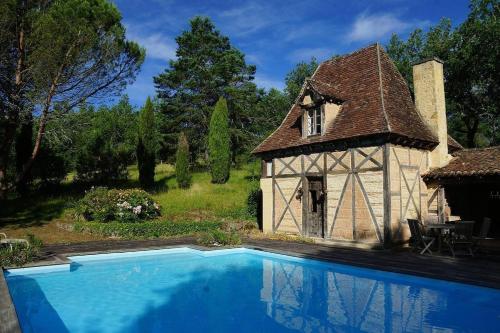 Propriété familiale en Dordogne : Maisons de vacances proche de Manaurie