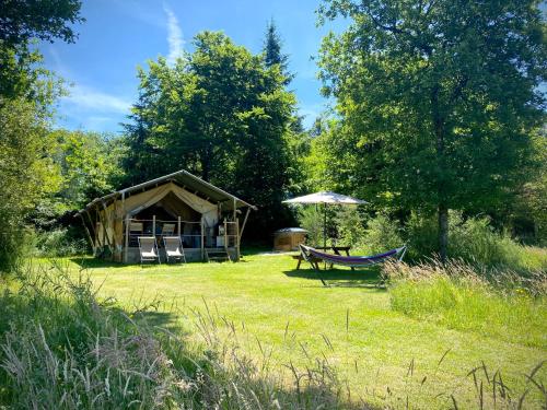 Safari Tents at Le Ranch Camping et Glamping : Tentes de luxe proche d'Égletons