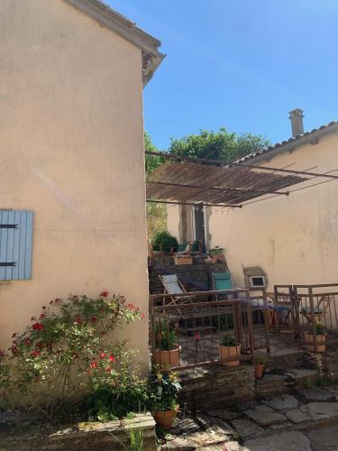 le hameau de Sylvanes : Maisons de vacances proche de Mounes-Prohencoux