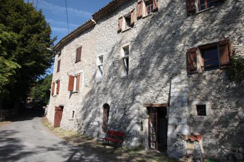 Le Mas de Mo, au coeur des paysages du Verdon : Maisons de vacances proche de Comps-sur-Artuby