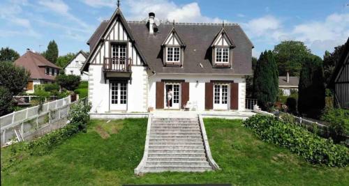 Villa Bonaparte : Maisons de vacances proche d'Englesqueville-en-Auge