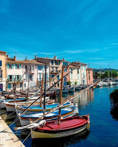 Hébergement sur l île de Martigues, la Venise provençale : Appartements proche de Saint-Mitre-les-Remparts