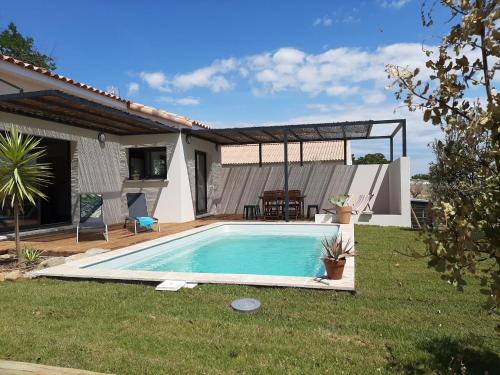 Inviting villa in Sainte Valiere with private pool : Villas proche de Ginestas