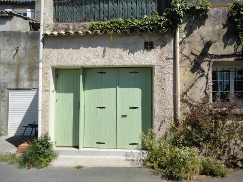 Joli appartement dans village calme en Provence : Appartements proche de Montfort