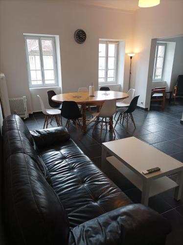 O'Couvent - Appart 5 chambres 125 m2 - E5A24 : Appartements proche de Rennes-sur-Loue