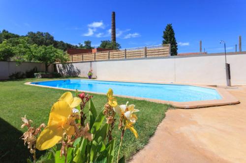 Maison d'une chambre avec piscine partagee jardin amenage et wifi a Bollene : Maisons de vacances proche de Bollène