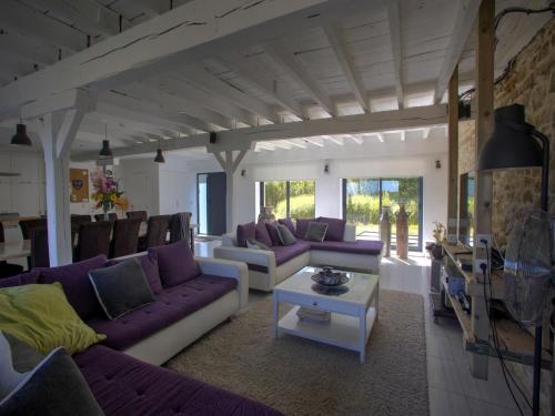 Inviting holiday home in Gourdon with terrace : Maisons de vacances proche de Nabirat