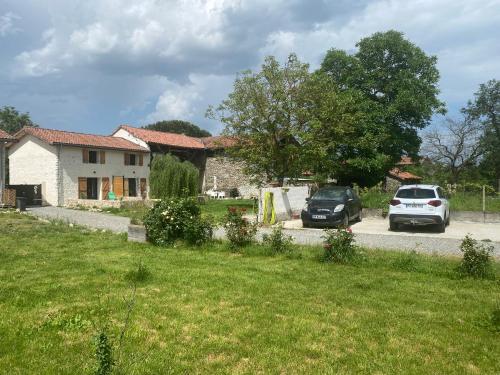 Le grand bleu : Maisons de vacances proche de Cazaril-Tambourès