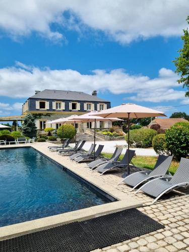 Maison de 7 chambres avec piscine privee sauna et jardin clos a Bourmos : Maisons de vacances proche de Géus-d'Arzacq