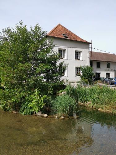Le Moulin d'Audenfort : B&B / Chambres d'hotes proche de Haut-Loquin