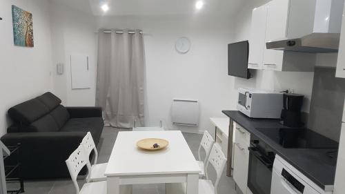 APPARTEMENT 40 M2 confortable : Appartements proche de Marsillargues