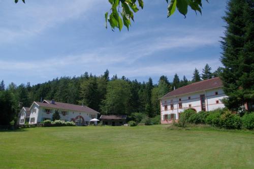 Domaine de Marmonfosse : Lodges proche de Domfaing