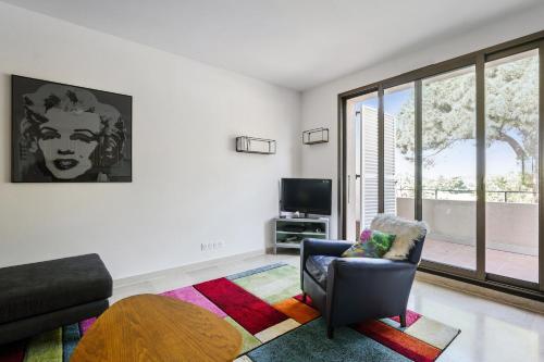 Wonderful apartment with balcony and a pool - Villeneuve-Loubet - Welkeys : Appartements proche de Biot