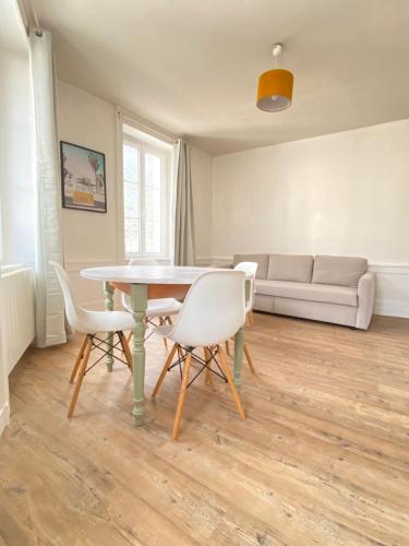 Bro’ Flat appartement au calme Cherbourg Centre : Appartements proche de Sideville
