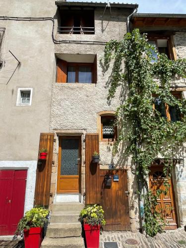 Petite maison de vacances en Cévennes : Appartements proche de Fraissinet-de-Lozère