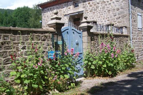 Salomony Chambre d'Hôtes : B&B / Chambres d'hotes proche d'Albon-d'Ardèche