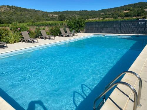 Appartement entre lac et mer avec piscine : Appartements proche de Clermont-l'Hérault