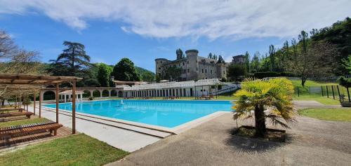 Château de Fontager : Hotels proche de Cheminas