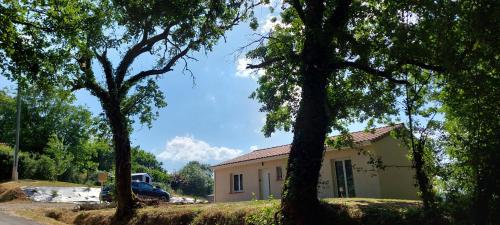 Villa Puycelsienne : Villas proche de Le Verdier