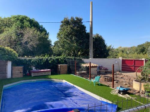 villa au calme avec piscine : Villas proche de Valros